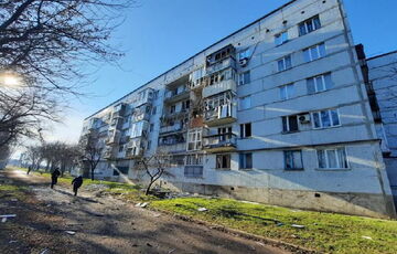 Россия била из артиллерии по жилому кварталу в Курахово: есть погибший и раненые