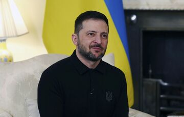 Зеленський прокоментував підписання угоди зі США Зеленський прокоментував підписання угоди зі США