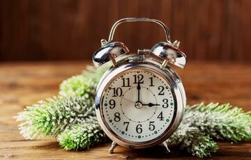 Коли Україна переходить на зимовий час