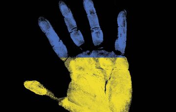 Деньги здесь и сейчас: как украинцы получают финансовую поддержку без очередей и банков Деньги здесь и сейчас: как украинцы получают финансовую поддержку без очередей и банков