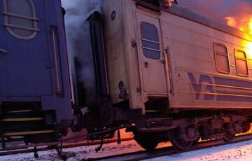 УЗ ограничила движение поездов между Днепром и Запорожьем из-за обстрелов