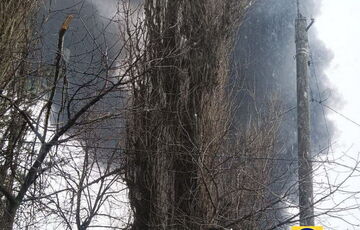 В Иловайске горит нефтехранилище оккупантов: фото