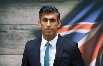 Британія зараз не розглядає відправку військових до України