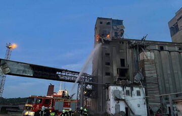 В Румынии отреагировали на российские удары по порту Одесской области