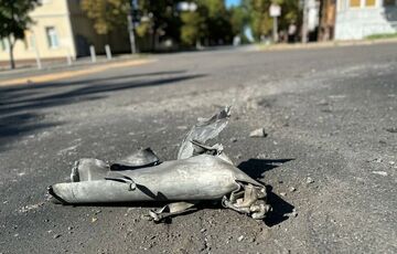 Российские военные утром атаковали Херсон: ранен местный житель  Российские военные утром атаковали Херсон: ранен местный житель