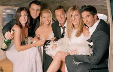 Метью Перрі розкрив дату зйомок спецвипуску серіалу Друзі