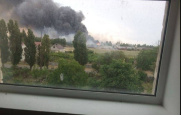 В Новой Каховке горит склад боеприпасов оккупантов, - соцсети