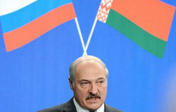 Лукашенко внезапно пригрозил войной, если Россия попробует присоединить страну Лукашенко внезапно пригрозил войной, если Россия попробует присоединить страну