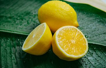Цілюща рідина: експерти розповіли про користь води з лимоном для нервової системи