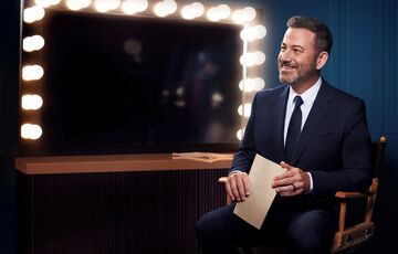 Шоу Джимми Киммела приостановило вещание из-за комментариев о смерти Кирка и шуток о Трампе