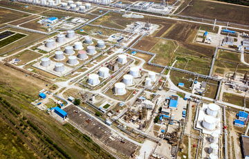 В России заявили об атаке на два НПЗ и нефтебазу: СМИ сообщают, что это работа СБУ В России заявили об атаке на два НПЗ и нефтебазу: СМИ сообщают, что это работа СБУ