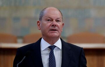 Шольц опять призвал Путина закончить войну в Украине: это в его руках Шольц опять призвал Путина закончить войну в Украине: это в его руках