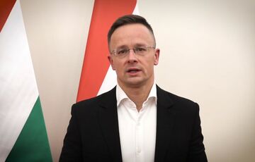 ”Хочуть підштовхнути нас до пропаганди війни”: Сійярто накинувся з критикою на адресу США ”Хочуть підштовхнути нас до пропаганди війни”: Сійярто накинувся з критикою на адресу США