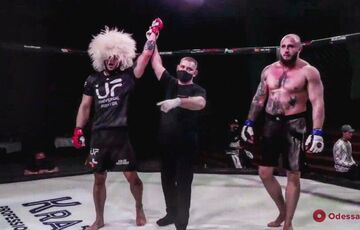 Одесскому бойцу ММА понадобилось 30 секунд на завоевание титула, - ВИДЕО Одесскому бойцу ММА понадобилось 30 секунд на завоевание титула, - ВИДЕО