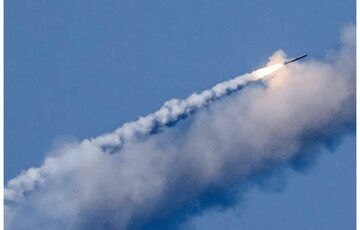 Риск обстрелов сохраняется: Беларусь еще на три месяца продлила запрет на полеты возле Украины 