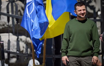 Зеленський та Порошенко зникли з бази розшуку МВС Росії