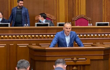 В Верховной Раде отчитались, сколько потратили на жилье депутатов в сентябре В Верховной Раде отчитались, сколько потратили на жилье депутатов в сентябре