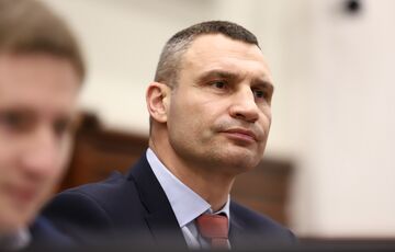 Кличко намекнул киевлянам на возможность возвращения в столицу и озвучил дату Кличко намекнул киевлянам на возможность возвращения в столицу и озвучил дату