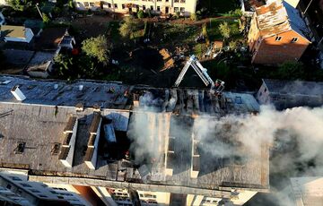 Обстрел Львова: пострадали 15 человек и электрические сети (фото)