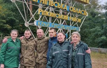 Україна повернула ще 6 людей із російського полону, 4 з них – захисники Маріуполя