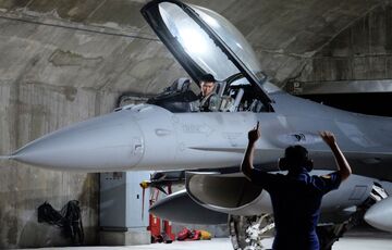 Трамп відмовився схвалити допомогу Тайваню через бажання укласти угоду з Китаєм, - WP 