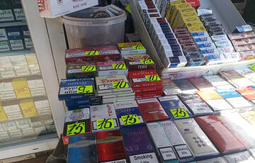 Сигарети в Україні суттєво здорожчають: названі терміни