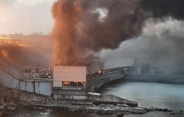 По ДнепроГЭС было два прямых попадания: ГЭС-2 серьезно повреждена