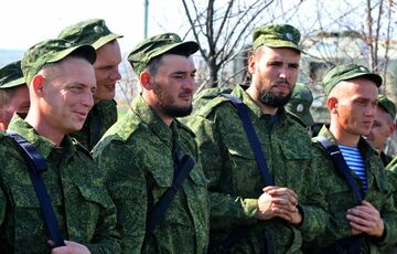 Британская разведка: количество поджогов военкоматов в РФ за полгода выросло вдвое Британская разведка: количество поджогов военкоматов в РФ за полгода выросло вдвое