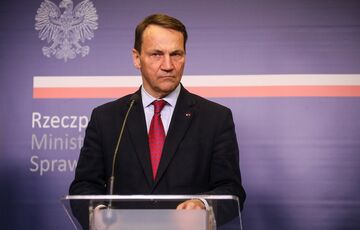 Сикорский объяснил, к чему приведет отказ Соединенных Штатов от утверждения помощи Киеву