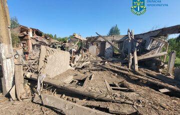 Росіяни завдали авіаудару по Білопіллю: загинув місцевий житель