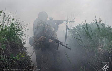 Работников Glovo, Visa и Favbet забронировали от мобилизации: в минэкономики заявили, что отменят указ Работников Glovo, Visa и Favbet забронировали от мобилизации: в минэкономики заявили, что отменят указ