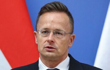 Сийярто отправился в Минск для переговоров о мире в Украине 