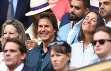 Том Круз станет частью церемонии закрытия Олимпийских Игр - он прыгнет с парашютом