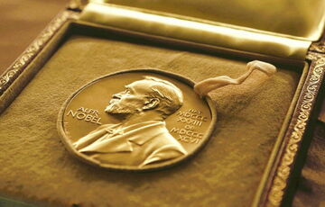 Нобелевскую премию мира получила иранская правозащитница Нобелевскую премию мира получила иранская правозащитница