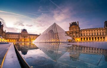 Паризький Лувр закрили ”з міркувань безпеки”