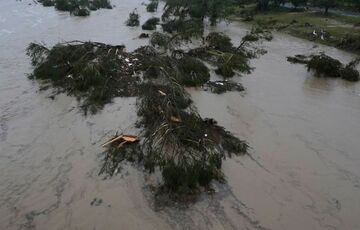 Из-за наводнения в Техасе погибли более сотни человек