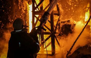 В Одессе ввели отключения света после ударов по энергообъектам В Одессе ввели отключения света после ударов по энергообъектам