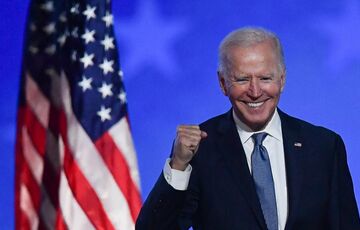 СМИ: около половины демократов не поддерживают баллотирование Байдена на второй срок