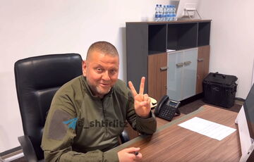 Офіцер показав відео із Залужним, якого ”ранила” російська пропаганда Офіцер показав відео із Залужним, якого ”ранила” російська пропаганда