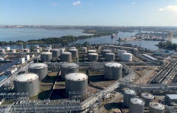 Нефтебазу в Санкт-Петербурге атаковали дроны ГУР, - СМИ