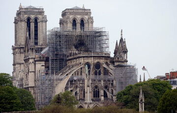 Стало відомо, коли Нотр-Дам відкриють для туристів