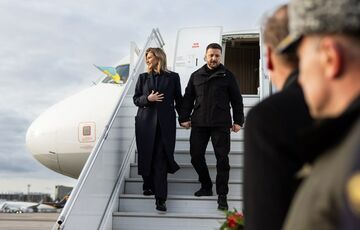 Зеленский прибыл с визитом в Финляндию Зеленский прибыл с визитом в Финляндию