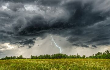 Прогноз погоди в Україні: де розгуляються грози