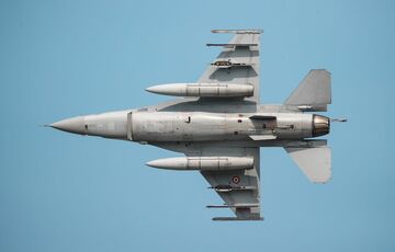 В Нидерландах считают, что Украина получит F-16 в этом году