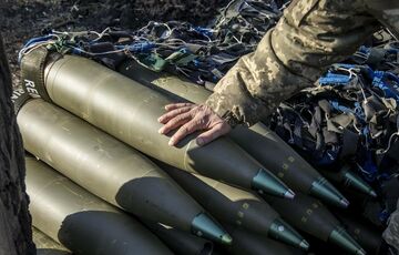 Германия пообещала Украине больше снарядов