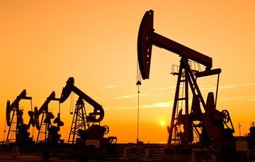 ЕС может отказаться от российской нефти в течение шести месяцев, - Reuters