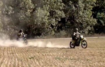 Россияне штурмуют украинские позиции на мотоциклах: в ВСУ назвали причину