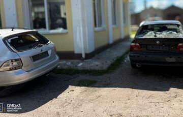 Росіяни атакують дронами Суми: загинула жінка, є поранені Росіяни атакують дронами Суми: загинула жінка, є поранені