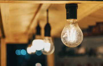 В Укренерго попередили, коли відключення світла будуть максимальними В Укренерго попередили, коли відключення світла будуть максимальними