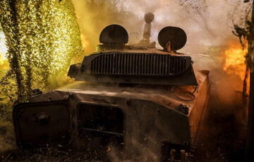 Союзники тиснуть на Байдена, вимагаючи дозволу на удари по Росії, і він готовий поступитися, - NYT